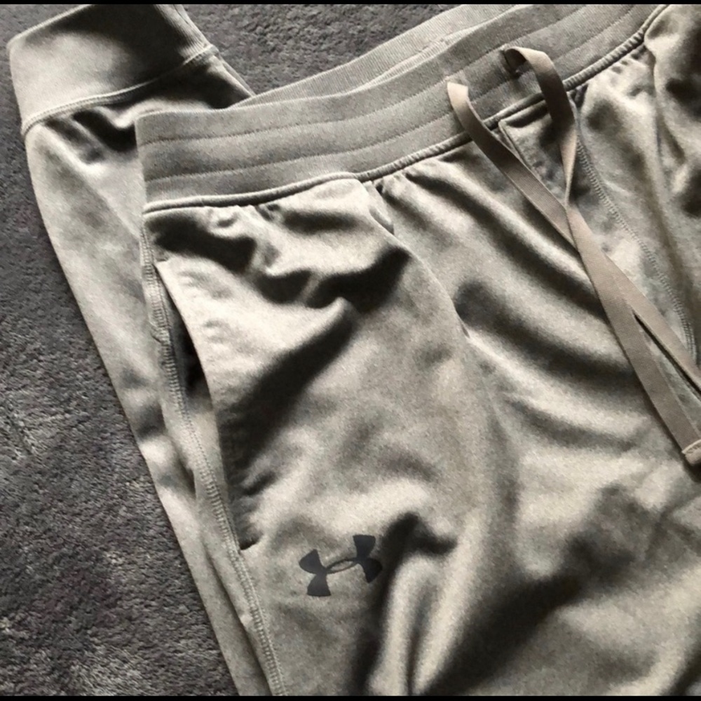 Under Armour Joggers - Picture 5 of 8